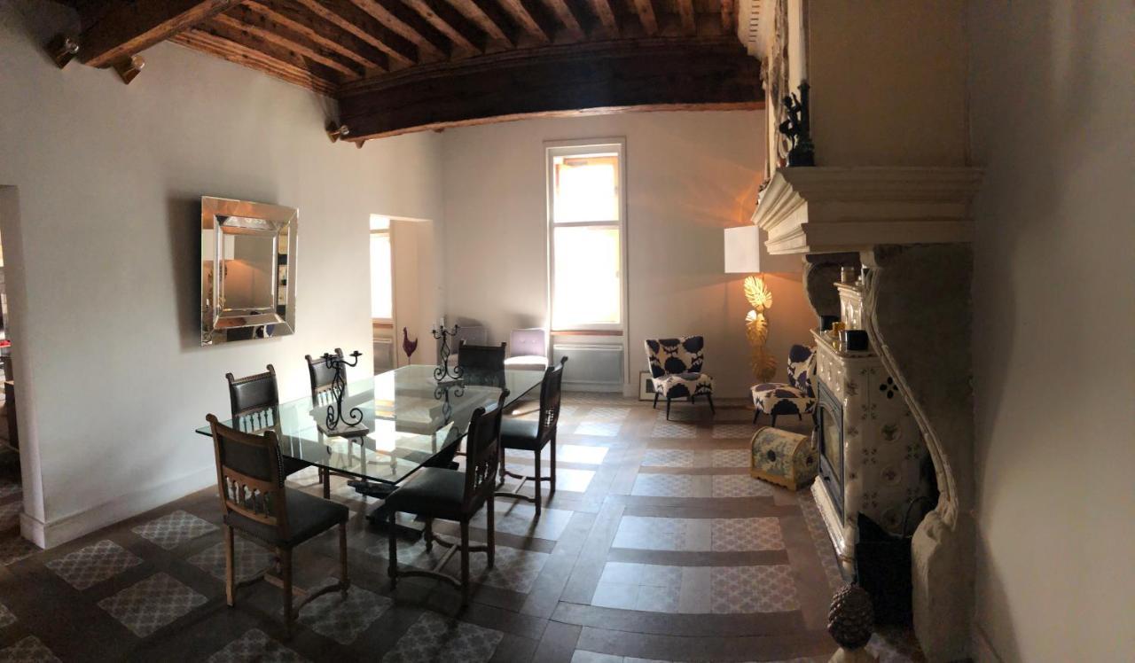 Maison De Montmorency Au Pied De La Cité * Carcasona